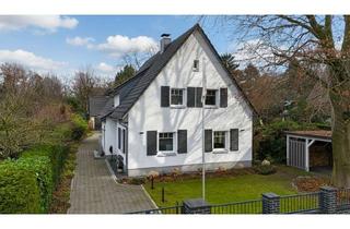 Einfamilienhaus kaufen in 30657 Isernhagen-Süd, Stilvolles Einfamilienhaus in Bestlage von Isernhagen-Süd