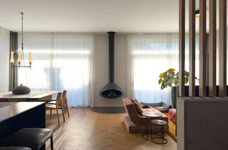 Einfamilienhaus kaufen in 83209 Prien, Stilvolles Einfamilienhaus mit Pool in Bestlage