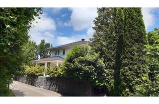 Villa kaufen in Oberschwillach xx, 85669 Pastetten, FAMILIENVILLA mit POOL und großer Doppelgarage in ländlicher Lage - 7 km östlich von Markt Schwaben