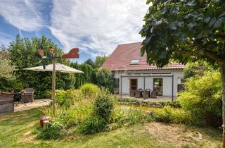 Haus kaufen in 53881 Euskirchen, Perfekt angebunden, wohltuend ruhig – Ihr freistehendes Familienhaus mit grüner Oase