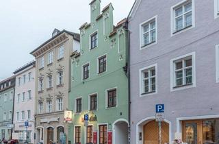 Wohnung mieten in Grasgasse 321, 84028 Landshut, 2 1/2-Zimmer-Dach-Wohnung mit zwei darüberliegenden Hobbyräumen und Balkon, mitten in der Stadt