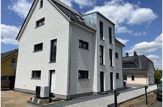 Haus mieten in Grunowstraße 1C, 12623 Mahlsdorf, Neue DHH mit 6 Zimmern und EBK in Berlin Mahlsdorf-Süd