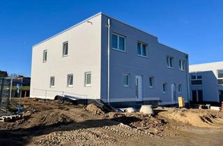 Haus mieten in An Der Wachhecke, 53902 Bad Münstereifel, Moderne DHH mit Garage & Garten in Bad Münstereifel-Eschweiler