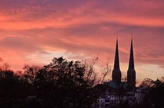 Büro zu mieten in Hüxtertorallle, 23564 St. Jürgen, Penthousebüro am Altstadtrand