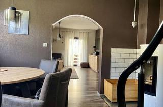 Wohnung kaufen in 37619 Bodenwerder, Sanierte, wunderschöne und gemütliche Maisonettewohnung + Einliegerwohnung in Hanglage mit Fernblick