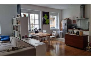 Wohnung mieten in 76137 Südweststadt, Exklusive Maisonette-Whg., große Terrasse, 2 Bäder, Echtholzparkett