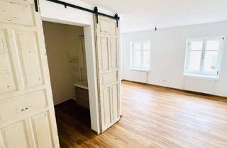 Wohnung mieten in 94032 Altstadt, Traumhaft sanierte 2 Zi. Altbauwohnung in der Altstadt