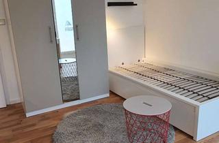 Wohnung mieten in Hörnleshalde 12, 71640 Ludwigsburg, 1 neu möbliertes WG Zimmer mit eigenen Hochzeile und Terrasse in saniertem Haus in Ludwigsburg