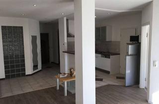 Wohnung mieten in Robert-Bosch-Straße, 73463 Westhausen, Erstbezug nach Sanierung: freundliche 4,5 -Zimmer-Wohnung mit Einbauküche und Balkon in Westhausen