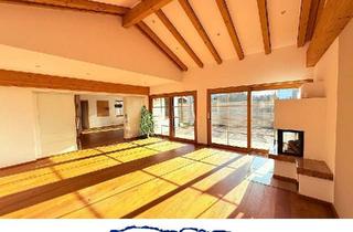 Einfamilienhaus kaufen in 83224 Grassau, Exklusives Einfamilienhaus/Bungalow mit Ruhe, beheizbarem Salzwasserpool, Bergblick & PV-Anlage