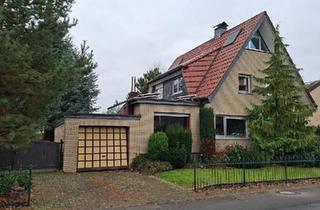 Einfamilienhaus kaufen in 59556 Lippstadt, Lippstadt - Einfamilienhaus, 2 Garagen, Keller, Solar Gartenhaus