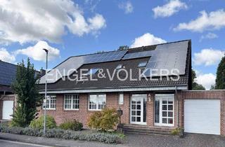 Haus kaufen in 47661 Issum, Issum - Zweifamilienhaus in Issum - Viel Platz für Ihre Familie Wohnen und Arbeiten Mieteinnahmen für die zweite Wohneinheit