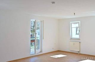 Wohnung kaufen in 72574 Bad Urach, Bad Urach - Stilvoll wohnen: Helle 2 Zimmer-Wohnung in Top-Lage!