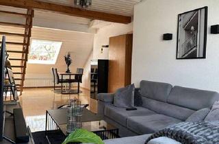 Wohnung kaufen in 40211 Düsseldorf, Düsseldorf - Elegante DG-Wohnung im angesagten Viertel