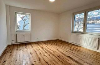 Wohnung kaufen in 30519 Hannover, Hannover - Modernisierte 3 Zimmer Wohnung *leerstehend*