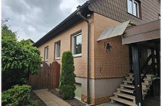 Einfamilienhaus kaufen in 34477 Twistetal, Twistetal - Repräsentatives Wohnhaus mit Einliegerwohnung - nahe der Hansestadt Korbach!