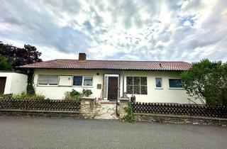 Haus kaufen in 97990 Weikersheim, Weikersheim - Wohnhaus in ruhiger Lage mit Aussicht und Garten