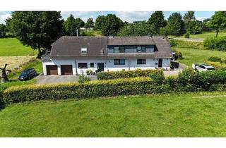 Haus kaufen in 52152 Simmerath, Simmerath - 2-Familienhaus mit Einliegerwohnung mit unverbaubarem Weitblick