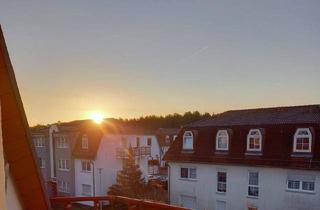 Wohnung kaufen in 16727 Velten, Velten - Vermietetes Familiennest im sonnigen Dachgeschoss in Velten