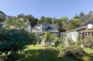 Einfamilienhaus kaufen in 15569 Woltersdorf, Woltersdorf - Wassergrundstück mit historischem Charme