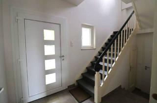 Haus kaufen in 32257 Bünde, Bünde - Zweifamilienhaus in Bünde - Innenbereich bereits modernisiert