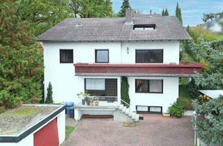 Haus kaufen in 63743 Aschaffenburg, Aschaffenburg - Dreifamilienhaus mit Weitblick in Aschaffenburg-Obernau