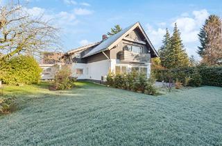 Haus kaufen in 13591 Berlin, Berlin - Attraktives Zweifamilienhaus - Naturnah und familienfreundlich