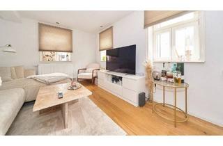 Wohnung kaufen in 71691 Freiberg, Freiberg am Neckar - Historisches Ambiente - Sanierte 2 Zimmer Wohnung mit Terrasse zum Verkauf.