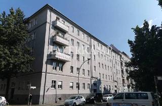 Wohnung kaufen in 10247 Berlin, Berlin - Im Herzen von Friedrichshain vermietete 2-Zimmer-Eigentumswohnung mit Balkon!