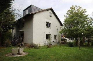 Haus kaufen in 53797 Lohmar, Lohmar - Modernisiertes ZFH mit 3 Wohneinheiten Ausbaureserve im Dachgeschoss erzielbare Miete 30.700 EUR + NK