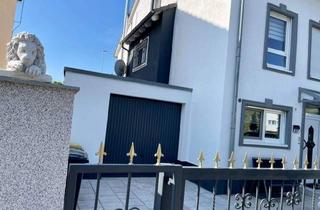 Einfamilienhaus kaufen in Pfortenstraße 57, 60386 Frankfurt, Frankfurt am Main - Luxus trifft Gemütlichkeit - Einfamilienhaus mit Sauna & Wintergarten in Frankfurt