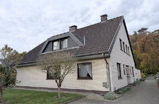 Haus kaufen in 28779 Bremen, Bremen - Ein-Zweifamilienhaus mit Vollkeller in Bremen-Bockhorn an der Grenze zu Schwanewede - Bestlage!