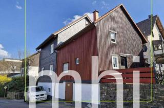 Haus kaufen in 51674 Wiehl, Wiehl / Bielstein - Wiehl: Platz für die große Familie inkl. Garagengebäude