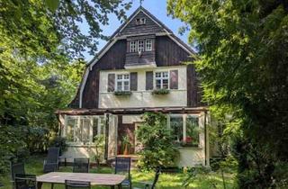 Villa kaufen in Stubenrauchstraße 3, 14167 Berlin, Berlin - Historisches Kleinod: Charmantes denkmalgeschütztes Landhaus in Bestlage Zehlendorf