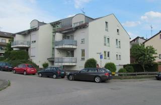 Wohnung kaufen in Auf Loiren 22, 72660 Beuren, 1,5-Zimmer-EG-Wohnung mit Terasse und EBK (separate Küche) in Beuren