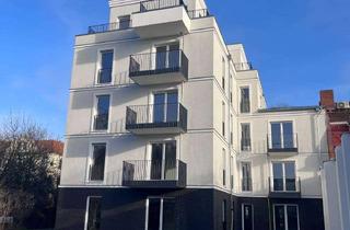 Wohnung kaufen in Körnerstraße 33, 13156 Niederschönhausen, 4-Zimmer Erdgeschosswohnung mit Garten in Berlin-Niederschönhausen