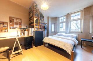 Wohnung kaufen in 45147 Essen, Zeitlos schön – Zwischen alten Balken und neuen Träumen