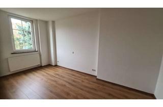 Wohnung mieten in Grenzstraße, 04552 Borna, Renovierte 2,5-Zimmer-Wohnung im 2. OG in Borna