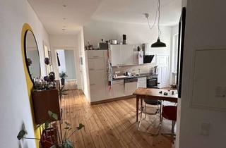 Wohnung mieten in 10589 Charlottenburg, Helle 75 m² Wohnung mit Balkon & EBK in Berlin-Charlottenburg