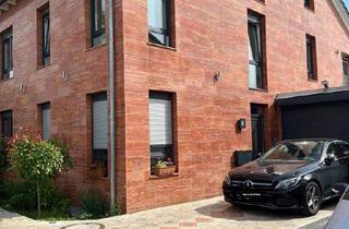 Wohnung mieten in Naumburger Straße, 52078 Aachen, Helle & stylische 2,5-Zimmer-Dachgeschosswohnung in ruhiger Waldlage