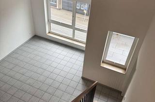 Wohnung mieten in 47877 Willich, Wohnen auf Zeit: Frisch renovierte 4,5-Zimmer-Maisonette mit Balkon & Stellplatz in Willich