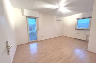 Wohnung mieten in Altkönigstr. 15, 65779 Kelkheim, IN RENOVIERUNG: Helle 3-Zimmer-Wohnung mit sehr großem Balkon inkl. Garage
