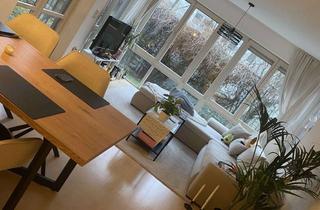 Wohnung mieten in 86153 Innenstadt, Idyllische 2 Zimmerwohnung im schönen Klein-Venedig - Singles werden bevorzugt