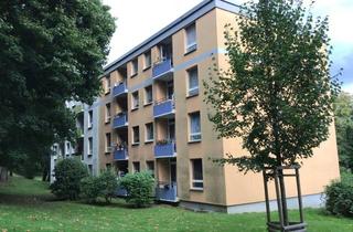Wohnung mieten in Philosophenweg 15, 45279 Freisenbruch, Schöner Wohnen in dieser charmanten 3-Raum-Wohnung mit 2 Balkonen.