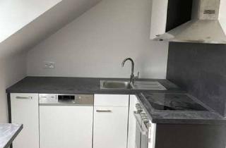 Wohnung mieten in Steinlachstr. 15, 90571 Schwaig, Helle 2-Zimmer Dachgeschosswohnung in Schwaig bei Nürnberg