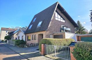 Einfamilienhaus kaufen in 50169 Kerpen, Großzügiges Einfamilienhaus mit Einliegerbereich in bester Lage von Kerpen-Horrem