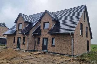 Haus mieten in 25774 Lunden, 1550 € Kalt - 115 m² Wohnfläche - 5.0 Zimmer mit Ausgebauten Dachboden