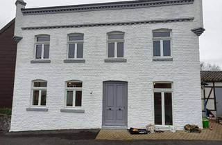 Haus mieten in 52249 Eschweiler, Gepflegtes Reihenhaus mit Parkplatz in Eschweiler