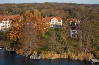 Anlageobjekt in Wriezener Str., 15377 Buckow, Vollvermietetes Wohn- und Geschäftshaus auf großem Grundstück mit Stellplätze & unbebautem Seeblick