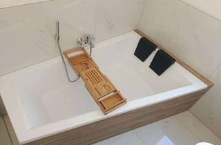 Immobilie mieten in 65195 Wiesbaden, Helle & stilvolle Wohnung mit Balkon und Partner-Badewanne in Gründerzeit Altbau im Zentrum von W...